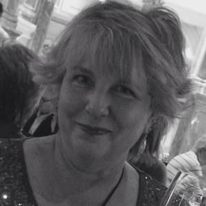 Meet your Posher, Connie